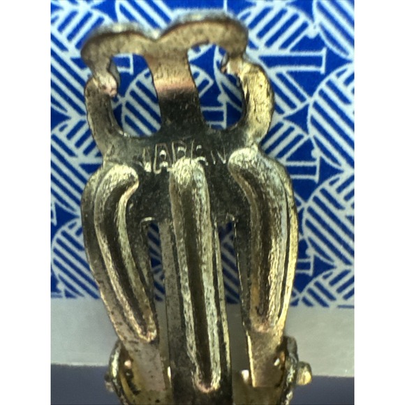 Vintage Made In Japan Clip On Earrings - Neon Green With Black Netting - Picture 5 of 9